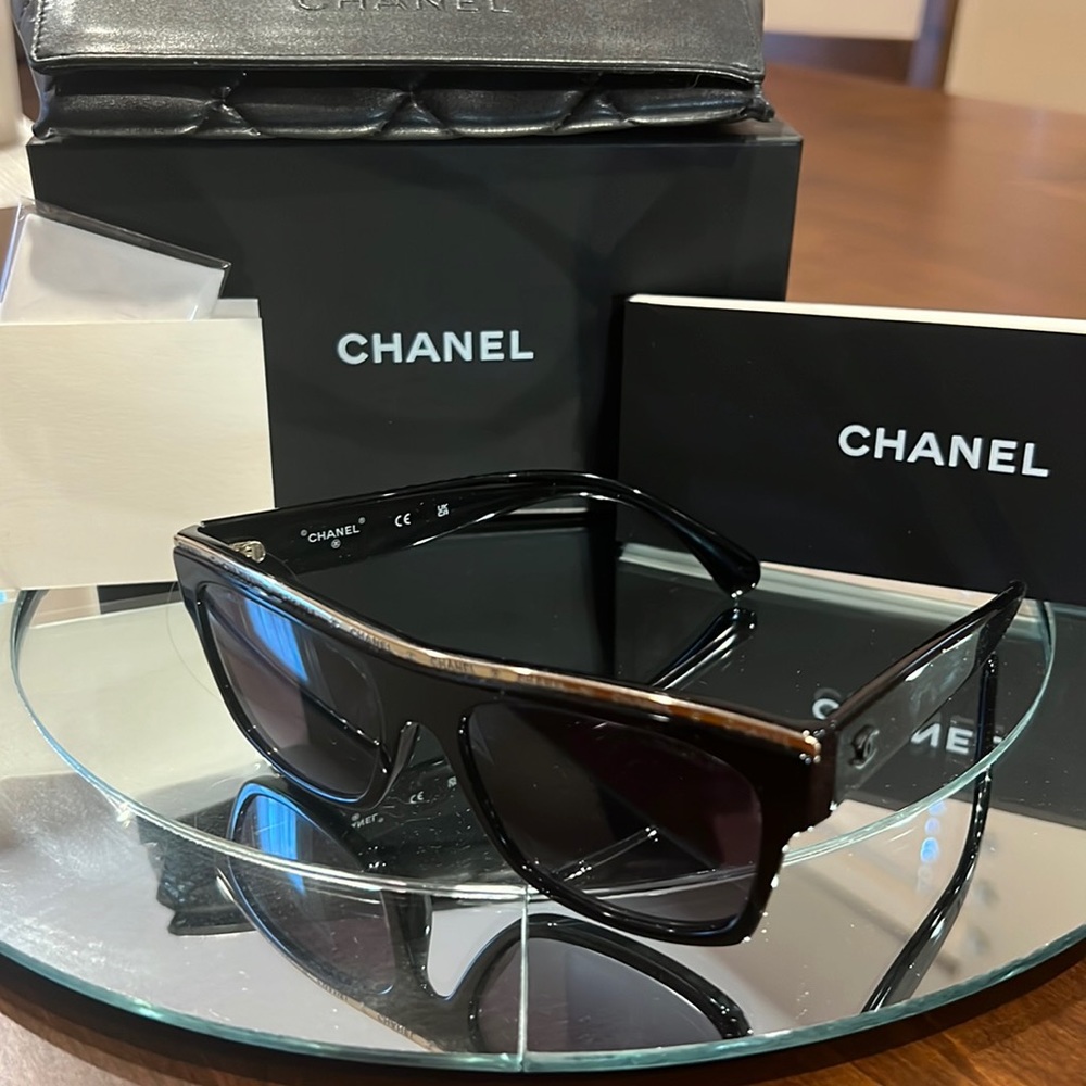 CHANEL GLAMOUR  💄